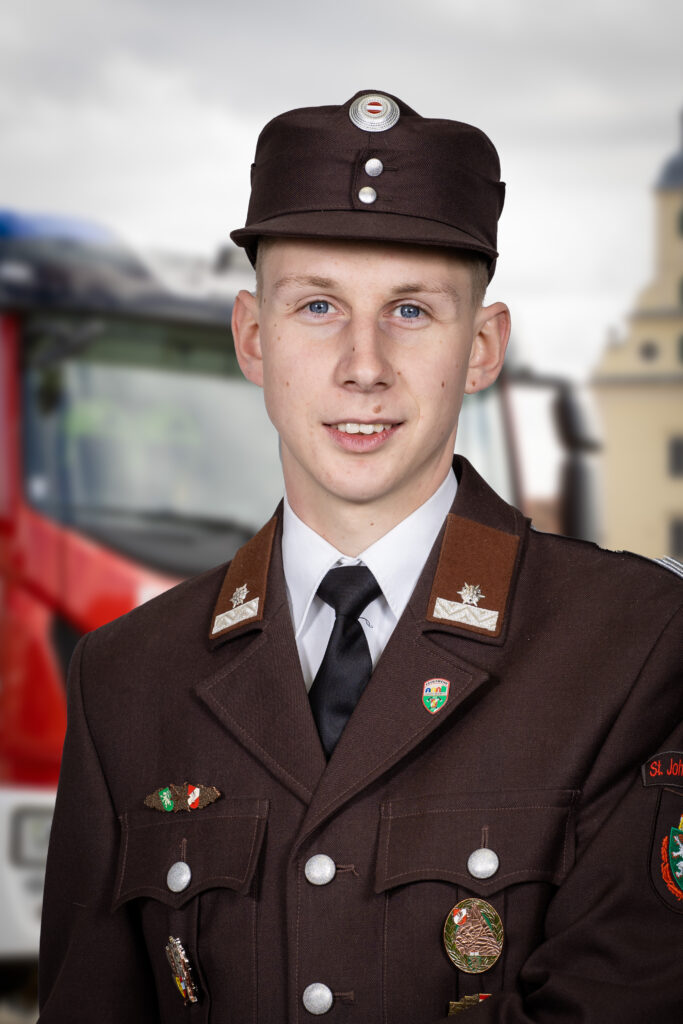 Tobias Kricker : Atemschutzbeauftragter